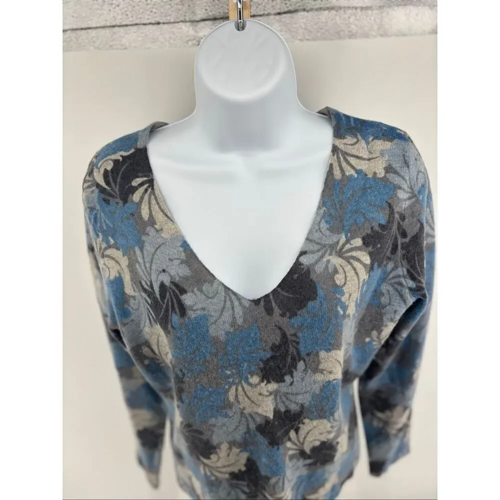 Tweeds Leaf Print V-Neck Sweater Wool Angora Rabbit Hair Size Medium